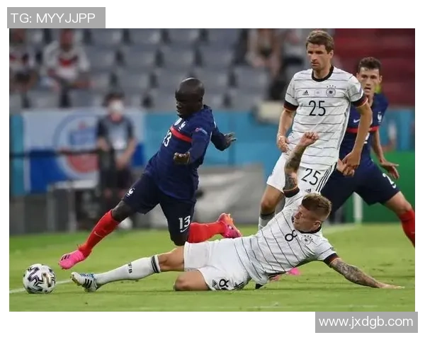 坎特：从篮球场到社会舞台的多重身份与影响力探讨