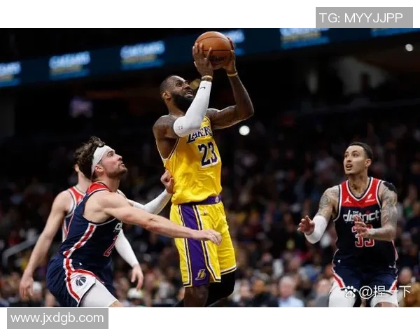 2009年湖人队与爵士队激战回顾:一场经典对决的精彩瞬间与战术分析 2009年湖人队与爵士队激战回顾:一场经典对决的精彩瞬间与战术分析