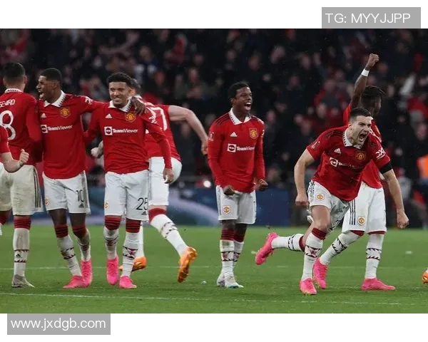 修咸顿主场迎战曼联双方争夺英超积分榜关键战役