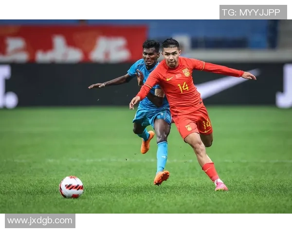 名古屋鲸与山口对决展现足球魅力激烈竞争引人瞩目 名古屋鲸与山口对决展现足球魅力激烈竞争引人瞩目