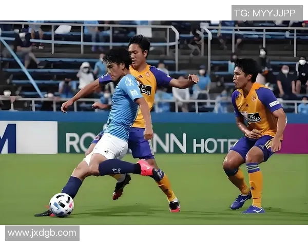 大分三神迎战大宫松鼠力争主场胜利展现球队实力与斗志 大分三神迎战大宫松鼠力争主场胜利展现球队实力与斗志