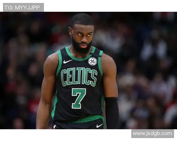 杰伦布朗：从篮球场上的明星到社会运动的先锋