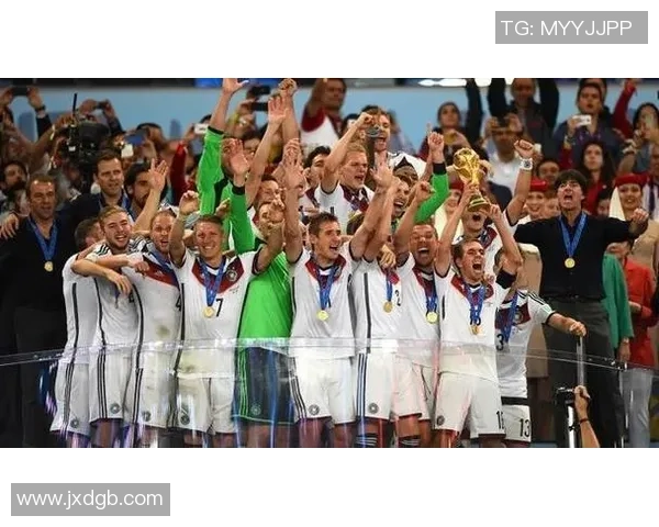 杭州篮球队的崛起之路:从默默无闻到世界杯舞台的成长历程MBA 杭州篮球队的崛起之路:从默默无闻到世界杯舞台的成长历程MBA