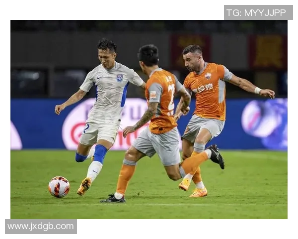 深圳足球队边路渗透战术解析与实践探讨