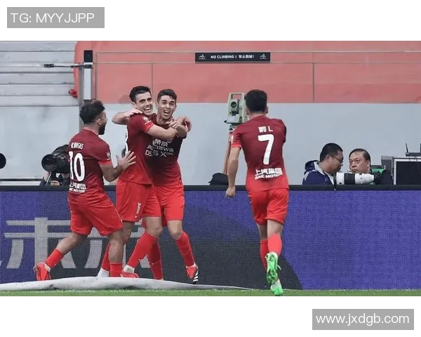 欧冠精彩回顾拜仁慕尼黑对阵莫斯科战役全程录播分析