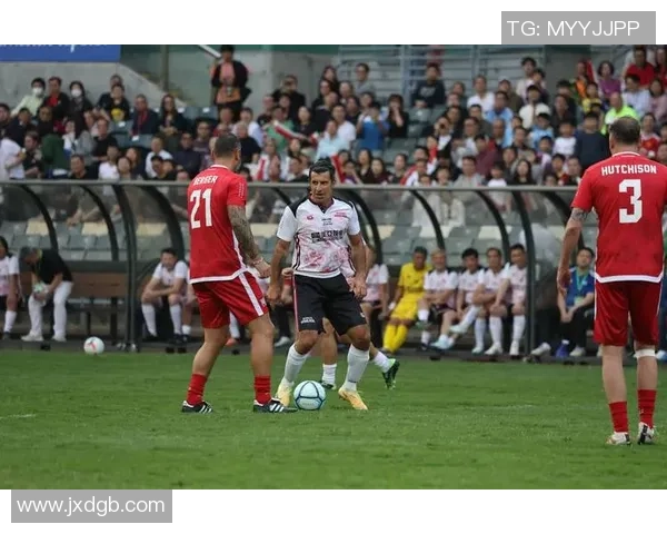 足球贝里与维冈的激烈对决即将上演球迷期待精彩瞬间与精彩进球