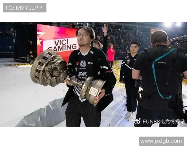 广州网球队以81分领跑大师赛积分榜展现强劲实力